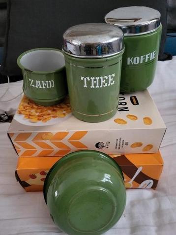 Voorhout - Lotje Groen Emaille beschikbaar voor biedingen