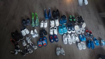TeAb!Allerlei  jongens en baby schoenen verschillende maten beschikbaar voor biedingen