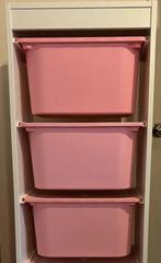 Trofast Ikea kast met 3 roze bakken, Huis en Inrichting, Kasten | Ladekasten, Ophalen, Minder dan 50 cm, Zo goed als nieuw, 3 of 4 laden