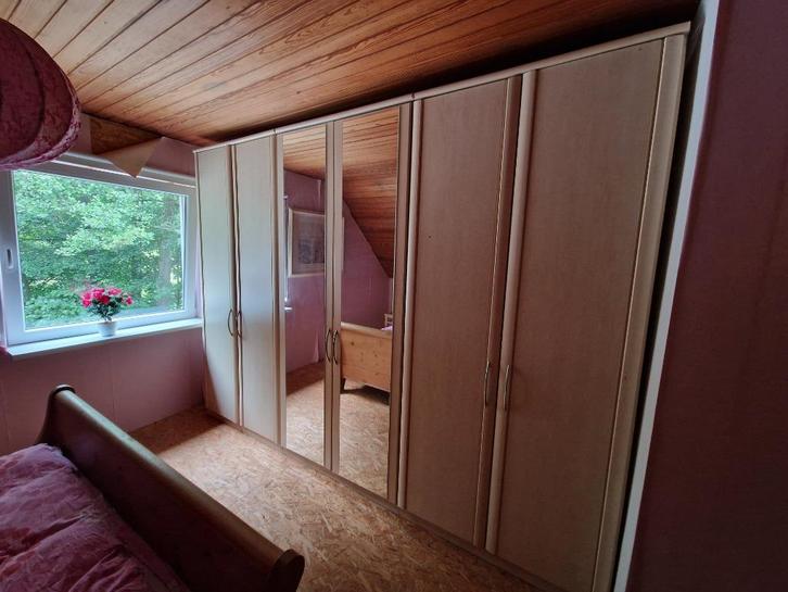 Mooie kledingkastenwand, Huis en Inrichting, Kasten | Kledingkasten, Gebruikt, Minder dan 100 cm, 50 tot 100 cm, 25 tot 50 cm