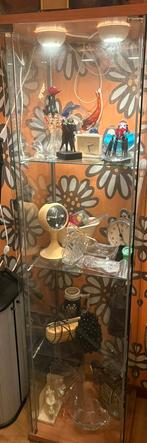 Ikea vitrinekast met verlichting beuken-look, Huis en Inrichting, Woonaccessoires | Kamerschermen, Ophalen of Verzenden, Zo goed als nieuw