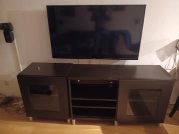 Samsung TV inclusief muurbeugel beschikbaar voor biedingen