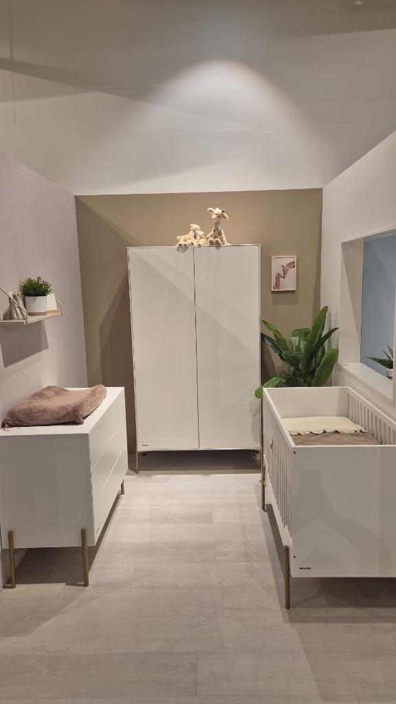Kidsmill babykamer Boutique wit/bras, Kinderen en Baby's, Kinderkamer | Complete kinderkamers, Ophalen, Nieuw, Jongetje of Meisje