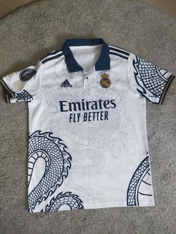 Real Madrid Custom Dragon Jersey shirt maat M beschikbaar voor biedingen