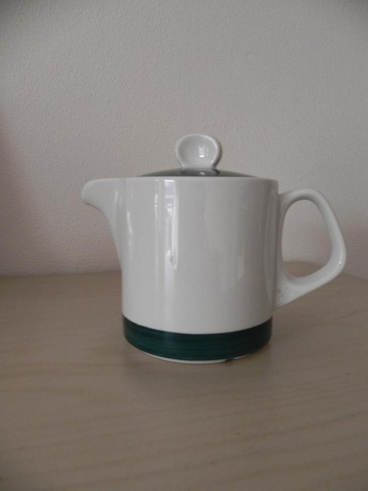 klein theepotje of koffiepotje Villeroy & Boch vintage, Antiek en Kunst, Antiek | Servies los, Ophalen
