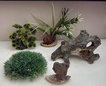 Aquarium accessoires beschikbaar voor biedingen
