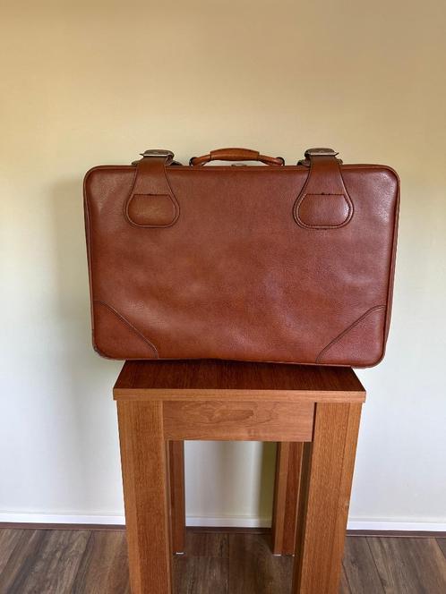 Klassieke Bruine Leren Koffer, Sieraden, Tassen en Uiterlijk, Koffers, Gebruikt, Leer, 50 tot 60 cm, 35 tot 45 cm, Ophalen of Verzenden