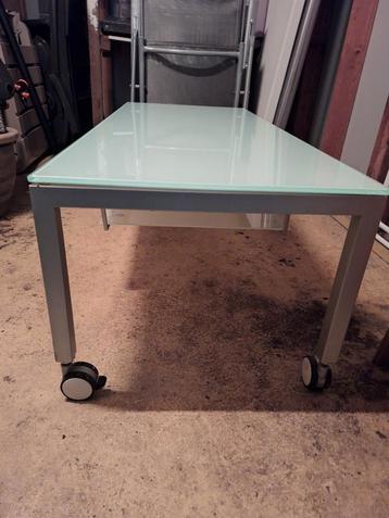 Salontafel op wielen gratis ophalen