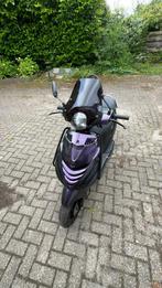 Piaggio zip iget 4t 2019, Fietsen en Brommers, Scooters | Piaggio, Ophalen, Maximaal 45 km/u, Zip, Zo goed als nieuw