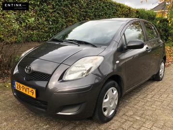 Toyota Yaris 1.0 VVT-i Acces 5DR 2011 | Airco | Trekhaak beschikbaar voor biedingen