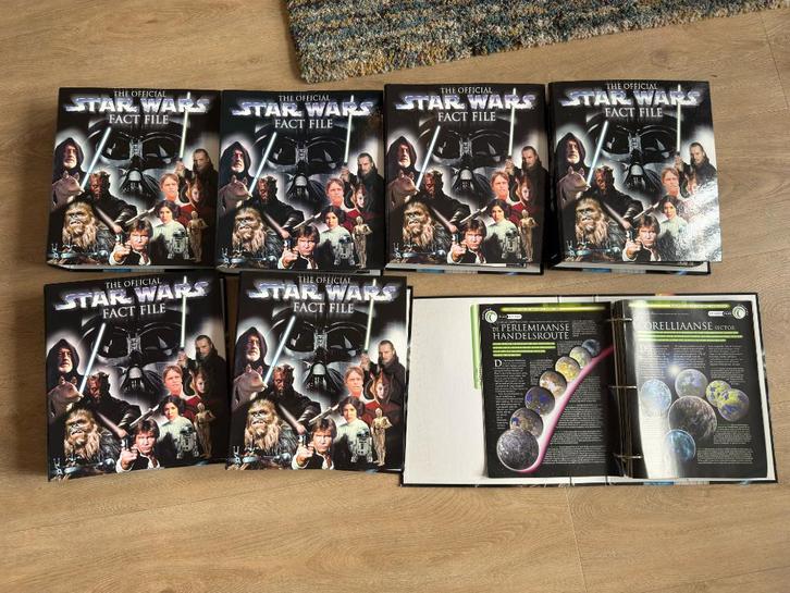 Star Wars Fact Files | 7 complete mappen, 140 nummers, Verzamelen, Star Wars, Zo goed als nieuw, Boek of Poster, Ophalen