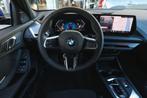 BMW 1 Serie 120 M Sport Automaat / Sportstoelen / Achteruitr, Zwart, 156 pk, Blauw, 3 cilinders