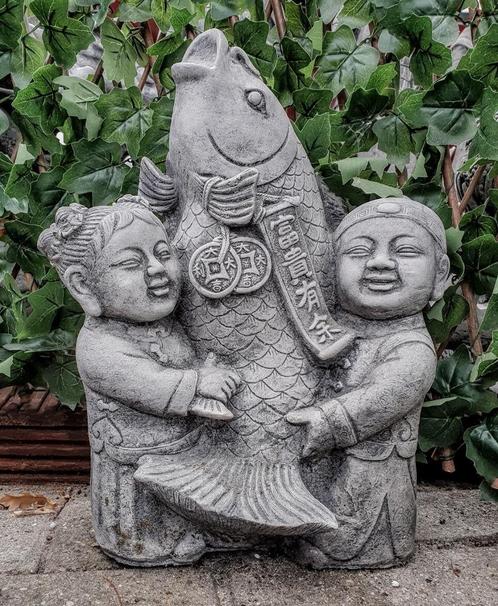 Oosterse Kinderen met Koi Karper, Tuin en Terras, Tuinbeelden, Nieuw, Overige typen, Beton, Ophalen