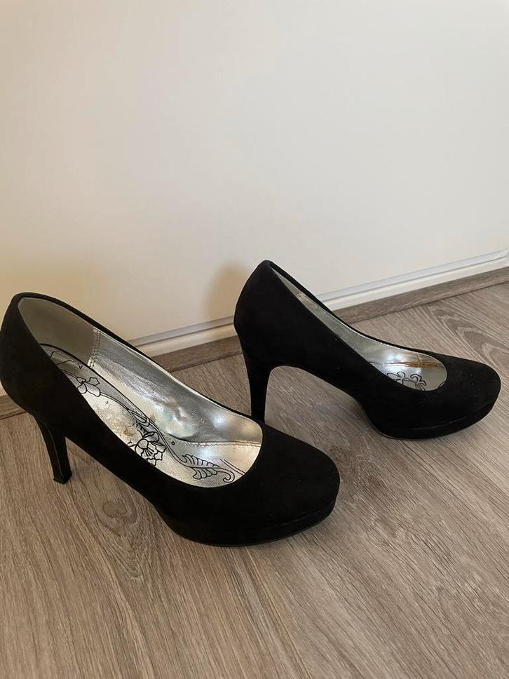 Zwarte Pumps - Maat Onbekend, Kleding | Dames, Schoenen, Gedragen, Pumps, Zwart, Ophalen