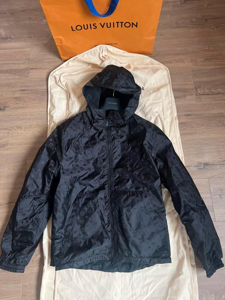 Louis Vuitton Heren Windbreaker – Reversible – Luxe, Kleding | Heren, Jassen | Zomer, Zo goed als nieuw, Maat 52/54 (L), Zwart