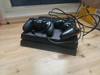 Playstation 4 met kapotte laser en 2 kapotte controllers, Spelcomputers en Games, Ophalen of Verzenden, Met 2 controllers, Original