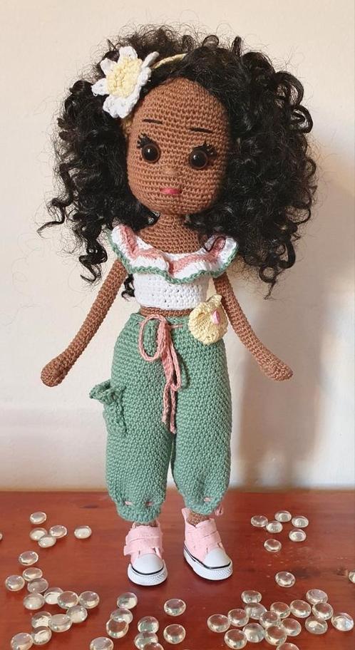 Hellycrafts gehaakte pop. 100% katoen en syntetisch haar., Kinderen en Baby's, Speelgoed | Poppen, Nieuw, Ophalen of Verzenden