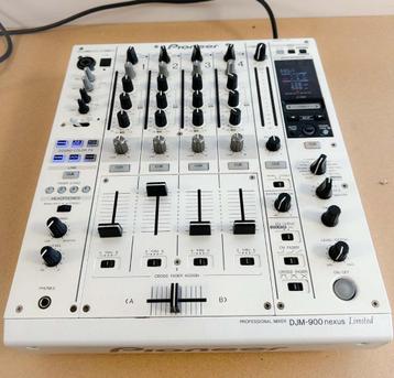 Pioneer DJM-900 nexus Limited white DJ-mixer + flightcase beschikbaar voor biedingen