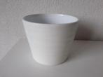 Leuke Kleine Witte Bloempot voor Orchidee, Tuin en Terras, Overige materialen, Rond, Binnen, Ophalen of Verzenden