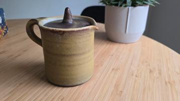 Vintage Mobach kannetje met deksel  beschikbaar voor biedingen