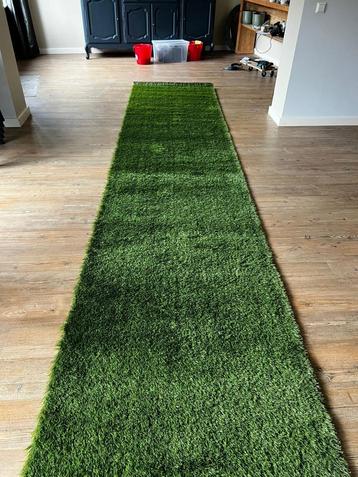 rol kunstgras 500x105 cm 40mm hoog beschikbaar voor biedingen