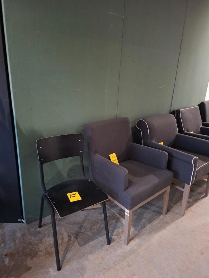 Diverse stoelen afhalen €10,- per stuk!, Huis en Inrichting, Stoelen, Nieuw, Vijf, Zes of meer stoelen, Stof, Ophalen