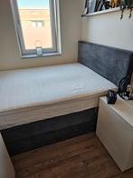 Boxspring 140x 200 met bergruimte, Huis en Inrichting, Ophalen, Zo goed als nieuw, Tweepersoons
