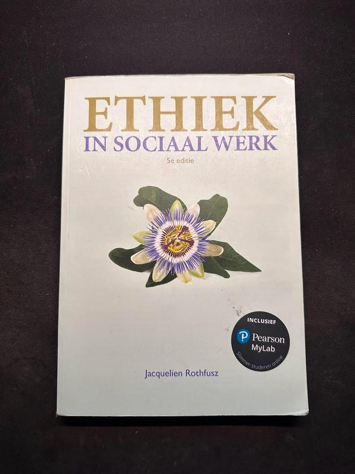 Ethiek in sociaal werk 9789043042642, Boeken, Studieboeken en Cursussen, Gelezen, HBO, Alpha, Ophalen of Verzenden