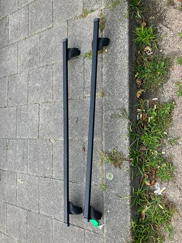 Thule dakdragers met sleutel beschikbaar voor biedingen