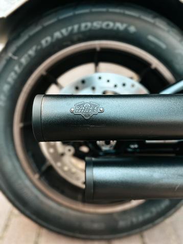 Vance & Hines uitlaat slip ons beschikbaar voor biedingen