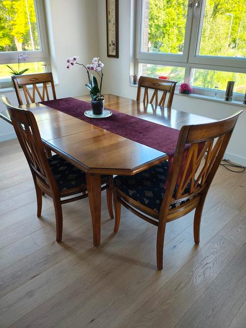 Kersenhouten eethoek, Huis en Inrichting, Complete eetkamers, Zo goed als nieuw, Ophalen
