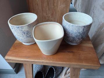 Bloempotten  24 stuks  beschikbaar voor biedingen