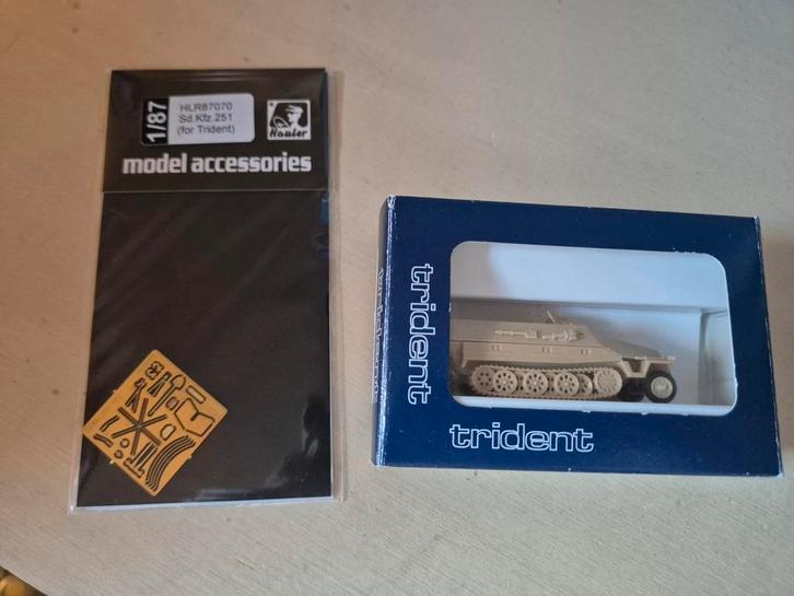 H0 Trident minitanks Sd Kfz 251 halftrack plus accessoires, Hobby en Vrije tijd, Modeltreinen | H0, Nieuw, Wagon, Gelijkstroom