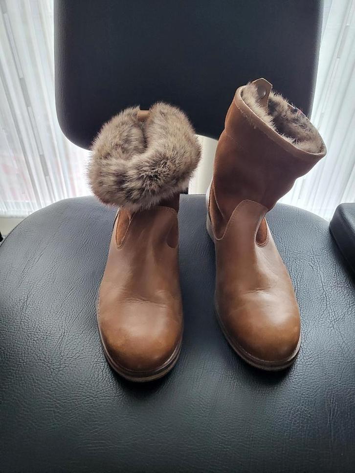 Mc Gregor camel laars maat 42 valt als 41, Kleding | Dames, Schoenen, Zo goed als nieuw, Lage of Enkellaarzen, Bruin, Ophalen