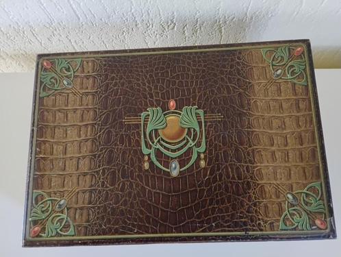 Zeldzame Antieke naaidoos jaren 20 art deco motief op deksel, Antiek en Kunst, Antiek | Overige Antiek, Ophalen of Verzenden