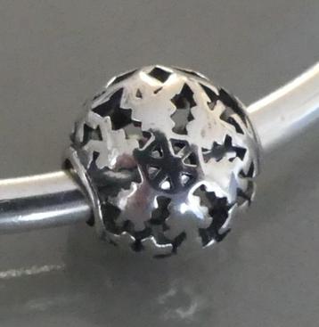 Trollbeads WINTERSE SNEEUW  **NIEUW** beschikbaar voor biedingen