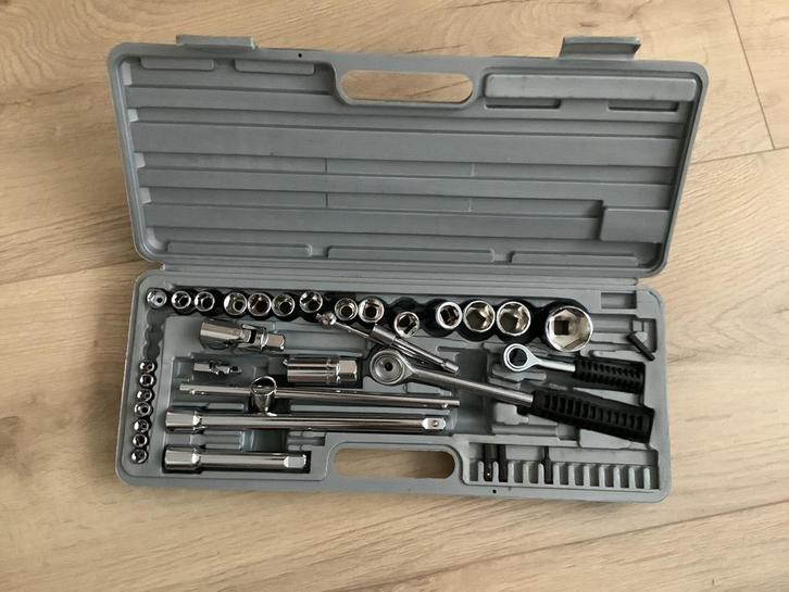 Autogereedschap Set in Koffer - Gebruikt, Auto diversen, Autogereedschap, Gebruikt, Ophalen of Verzenden