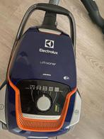 Stofzuiger met accessoires + gratis zakken!, Witgoed en Apparatuur, Stofzuigers, Stofzuiger, Zo goed als nieuw, Minder dan 1200 watt