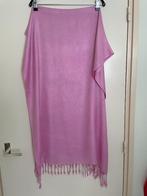 Sjaal Kleur Roze ., Ophalen of Verzenden, Zo goed als nieuw, Maat 46/48 (XL) of groter, Sjaal