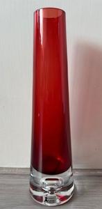 Aseda Sweden vaas robijnrood Bo Bergström 1970's, Ophalen of Verzenden