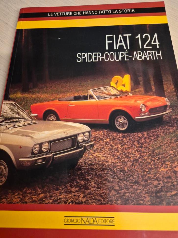 Boek Fiat 124 Spider cabrio en 124 coupés óók Abarth Rallye, Boeken, Auto's | Boeken, Zo goed als nieuw, Overige merken, Ophalen of Verzenden