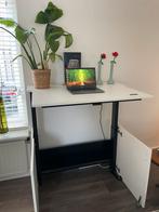 Homefit zit sta bureau/kastje, electrisch verstelbaar, Huis en Inrichting, Bureaus, Ophalen, In hoogte verstelbaar, Zo goed als nieuw