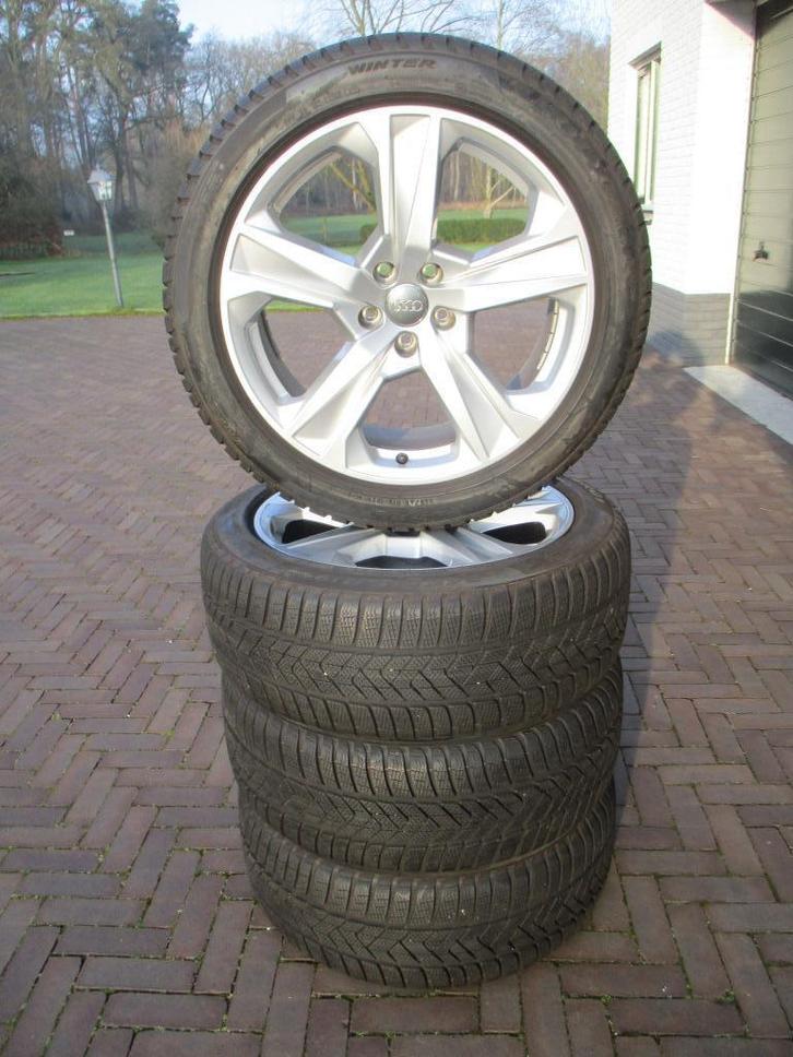 Originele Audi A7 19 inch 4K8 winterbanden IZGST S Line, Auto-onderdelen, Banden en Velgen, Banden en Velgen, Winterbanden, 19 inch