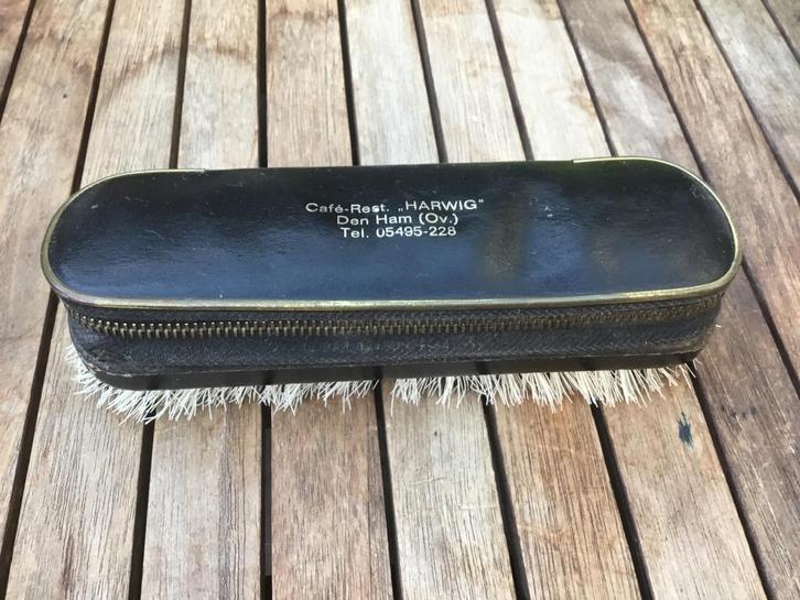 Vintage Kledingborstel Reisset, Cafe _ Rest. Harwig Den Ham, Antiek en Kunst, Antiek | Overige Antiek, Ophalen