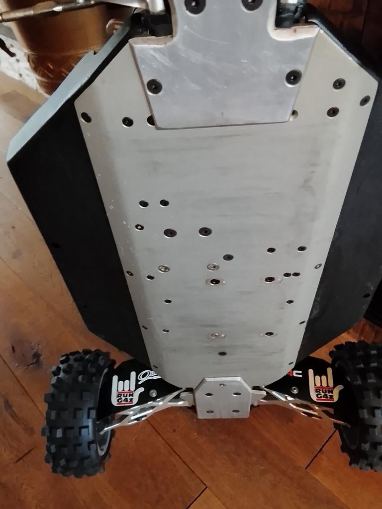 Losi 5ive 1.5 32cc, Ophalen of Verzenden, Overige schalen, Auto offroad