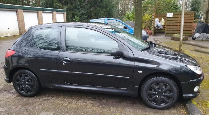Peugeot 206 1.4 3D 2007 Zwart, Auto's, Peugeot, Particulier, Airbags, Airconditioning, Benzine, D, Hatchback, Handgeschakeld, Origineel Nederlands