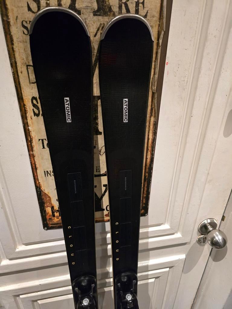 161cm DAMES ATOMIC CLOUD C12 REVOSHOCK GEVORDERDEN NP850 €