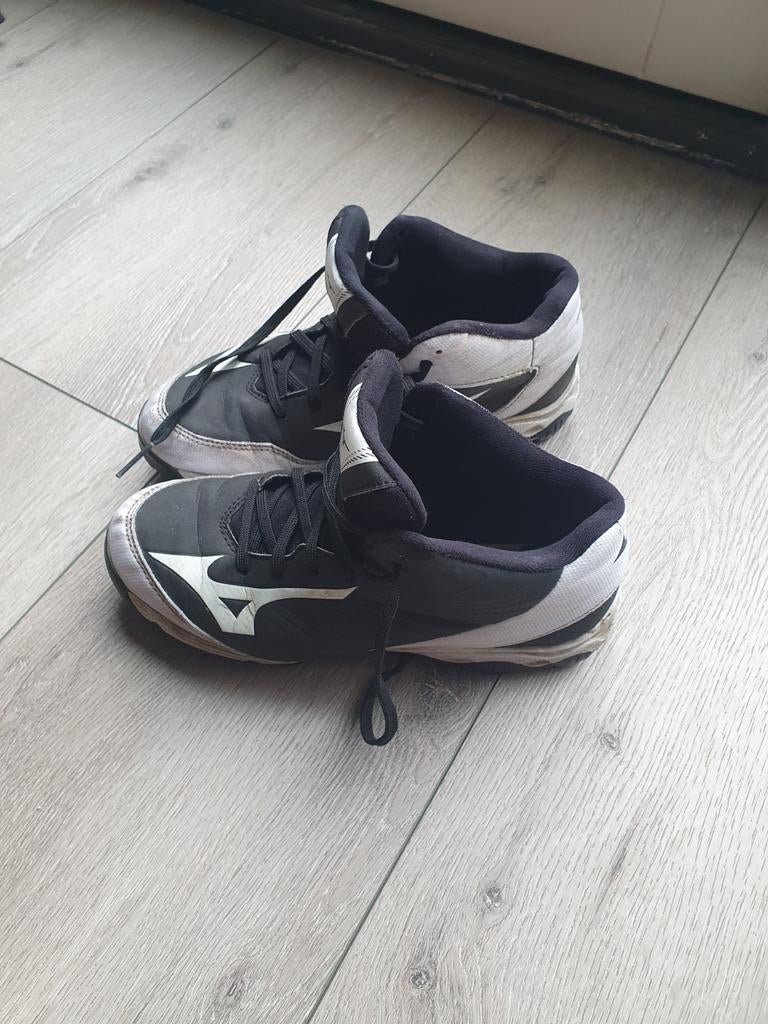 Korfbal schoenen maat 38, Sport en Fitness, Korfbal, Ophalen of Verzenden, Schoenen
