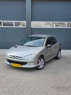 Peugeot 206 1.4 5D 2005 Grijs, Auto's, Voorwielaandrijving, Stof, 4 cilinders, Origineel Nederlands