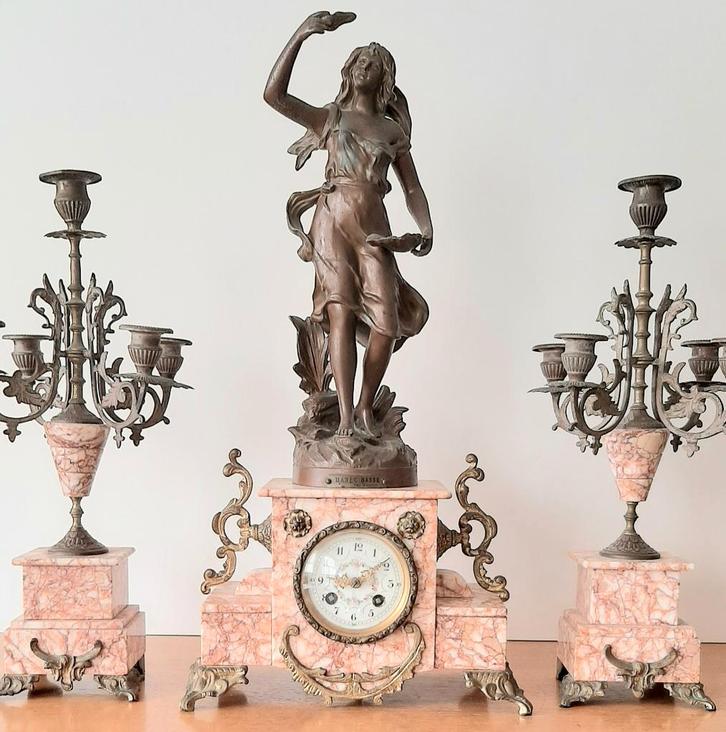 Klok met karakter, Huis en Inrichting, Woonaccessoires | Klokken, Zo goed als nieuw, Staande klok, Ophalen